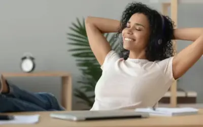 4 Ways To Stay Active During Your Sedentary Work Day